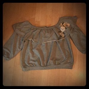 Woman’s shoulder top